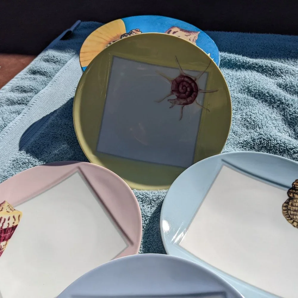 Shell Dessert Plates, Set / 4 - New In Box - Picture 5 of 9